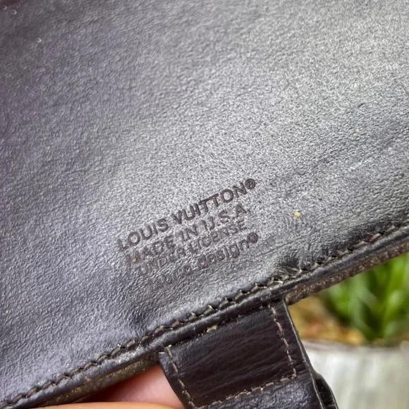Authentic Vintage Louis Vuitton Monogram Card Holder mini address book - Picture 16 of 16